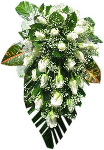 Beyaz g�llerden sarka� buket