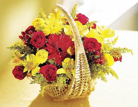  G�lba�� �i�ek sipari�i yurti�i ve yurtd��� �i�ek sipari�i  Sepet i�erisinde mevsim �i�ekleri