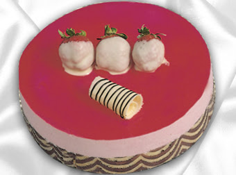pasta siparisi 4 ile 6 kisilik yas pasta �ilekli yaspasta  �i�ek�i G�lba�� �i�ek�i ma�azas� 