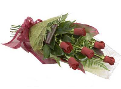 ucuz �i�ek siparisi 6 adet kirmizi g�l buket  G�lba�� �i�ek�i g�venli kaliteli h�zl� �i�ek 