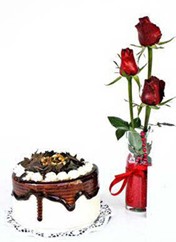  Ankara �i�ek�i G�lba�� �nternetten �i�ek sipari�i  vazoda 3 adet kirmizi g�l ve yaspasta