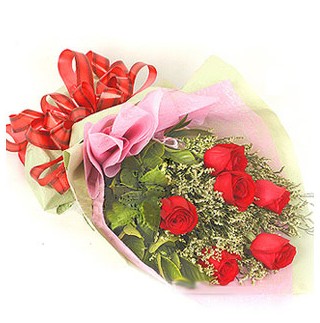  G�lba�� �i�ek online �i�ek sipari�i  6 adet k�rm�z� g�lden buket