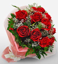 12 adet k�rm�z� g�llerden kaliteli g�l  Ankara �i�ek�i G�lba�� �nternetten �i�ek sipari�i 