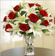 12 adet k�rm�z� g�l 2 dal kazablanka vazosu  Ankara G�lba�� hediye sevgilime hediye �i�ek 