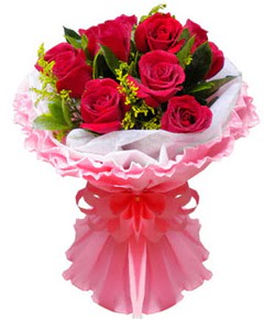 11 adet k�rm�z� g�l buketi  G�lba�� �i�ek g�nder cicekciler , cicek siparisi 