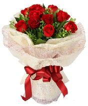 12 adet k�rm�z� g�l buketi  G�lba��na �i�ek , �i�ek�i , �i�ek�ilik 