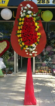  Ankara G�lba�� hediye sevgilime hediye �i�ek  D���n nikah a��l�� �i�e�i modeli