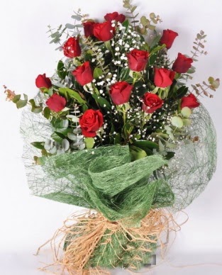 K�z isteme buketi �i�e�i s�z 15 g�ll�  Ankaradaki �i�ek�iler G�lba�� cicek , cicekci 