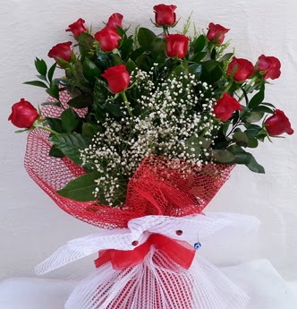 13 k�rm�z� g�lden k�z isteme s�z �i�e�i  G�lba�� anneler g�n� �i�ek yolla 