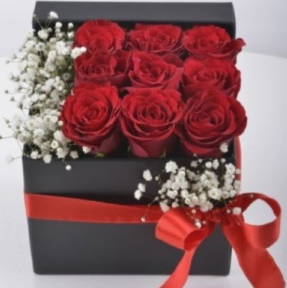 Kutu i�erisinde 9 adet k�rm�z� g�l  G�lba�� �i�ek�i g�venli kaliteli h�zl� �i�ek 
