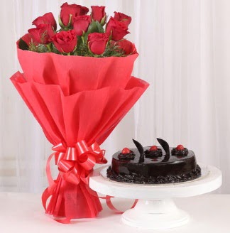 10 Adet k�rm�z� g�l ve 4 ki�ilik ya� pasta  G�lba�� �i�ek sipari�i yurti�i ve yurtd��� �i�ek sipari�i 