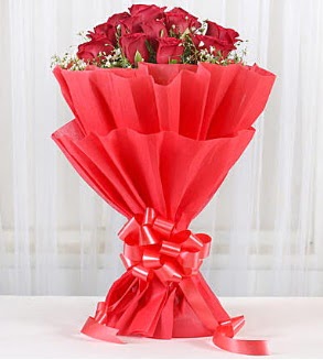 12 adet k�rm�z� g�l buketi  ankara G�lba�� �i�ek ma�azas� , �i�ek�i adresleri 