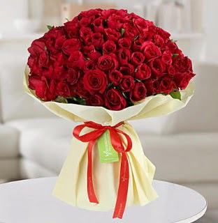 101 adet k�rm�z� g�l buketi koca demet  G�lba�� �i�ek yolla , �i�ek g�nder , �i�ek�i  