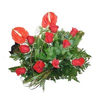 9 adet kirmizi g�l ve antorium   Ankara G�lba�� �i�ek g�nderme 