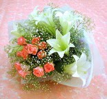  Ankara G�lba�� �i�ek�i uluslararas� �i�ek g�nderme  lilyum ve 7 adet g�l buket