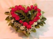  Gölbaşı çiçek yolla online çiçekçi , çiçek siparişi  Kalp seklinde hazirlanmis gül tanzimi