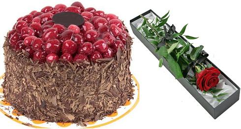 1 adet kutuda g�l ve taze yas pasta  G�lba�� �i�ek sipari�i yurti�i ve yurtd��� �i�ek sipari�i 