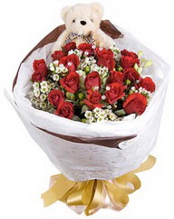 15 cm boyutlarinda ayicik ve 12 adet g�l  G�lba�� �i�ek�i g�venli kaliteli h�zl� �i�ek 
