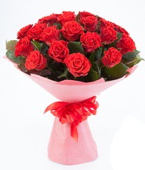 15 adet k�rm�z� g�lden buket tanzimi  G�lba�� �i�ek�i g�venli kaliteli h�zl� �i�ek 
