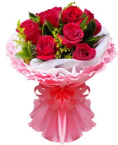 11 adet k�rm�z� g�l buketi  G�lba�� �i�ek g�nder cicekciler , cicek siparisi 